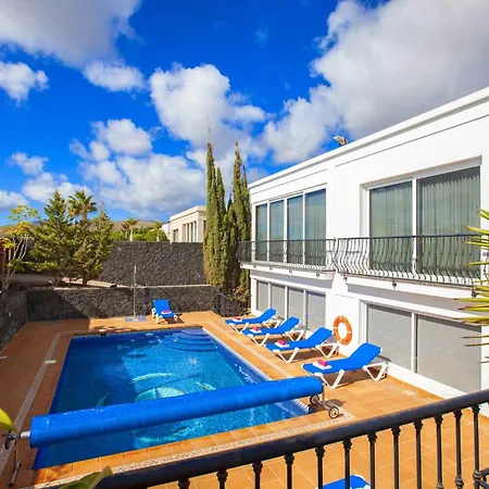 Paloma Villa Puerto Calero