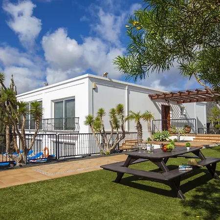Paloma Villa *
