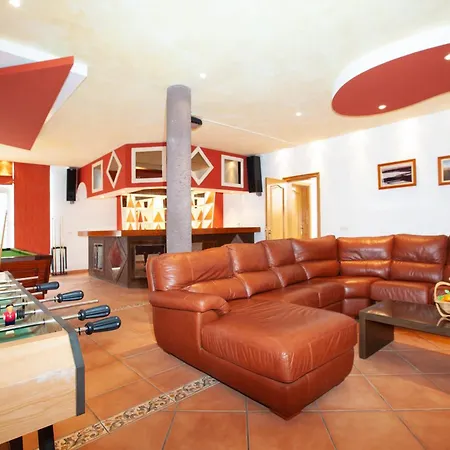 Paloma Villa *